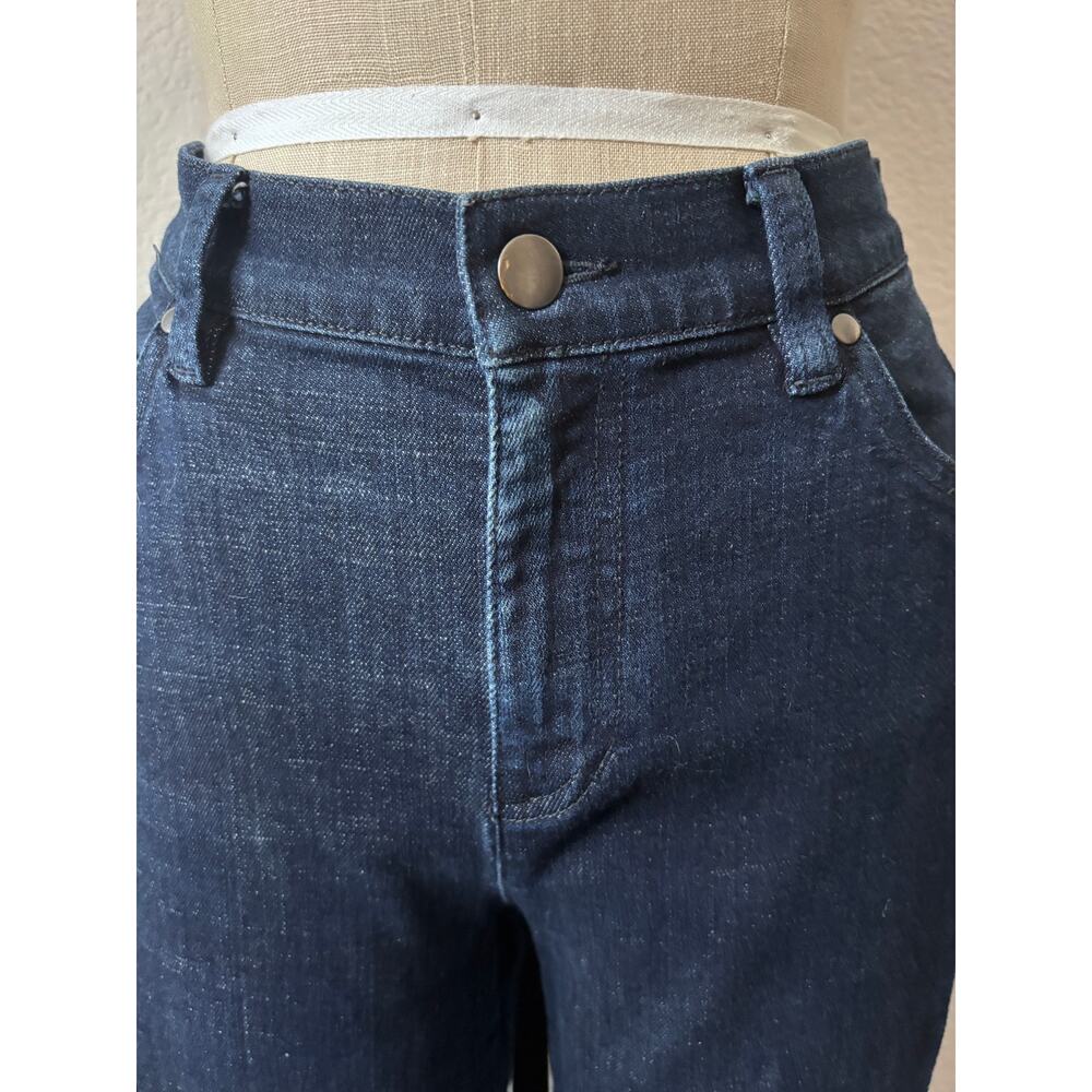 Eileen Fisher - NWOT  Women's Organic Cotton Stretch Straight Jean Size S - Picture 2 of 7